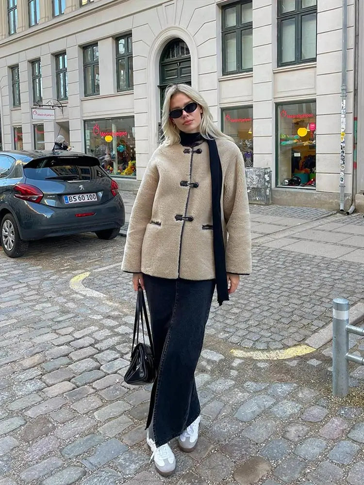 Olivia - Soft and Stylish Long Coat